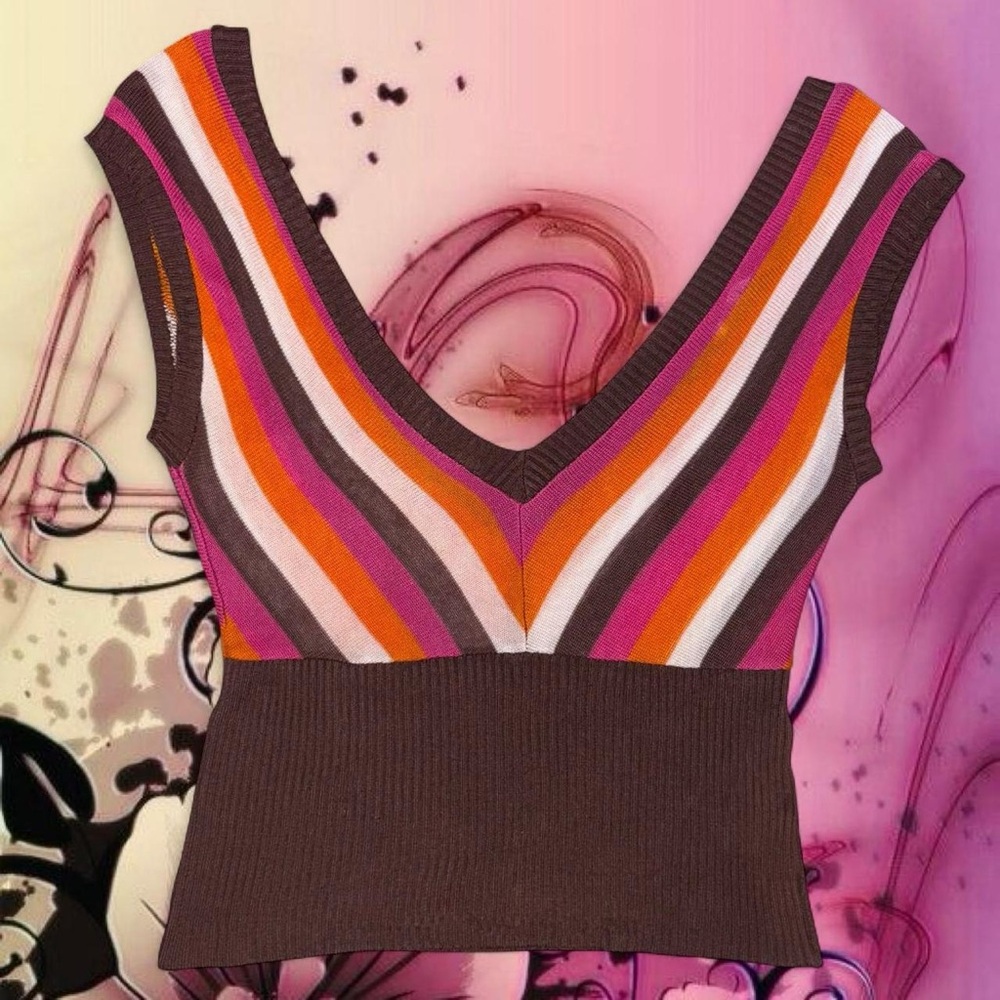 vtg y2k (2004) striped deep vneck knit top - dolce vita. sz sm, no flaws!